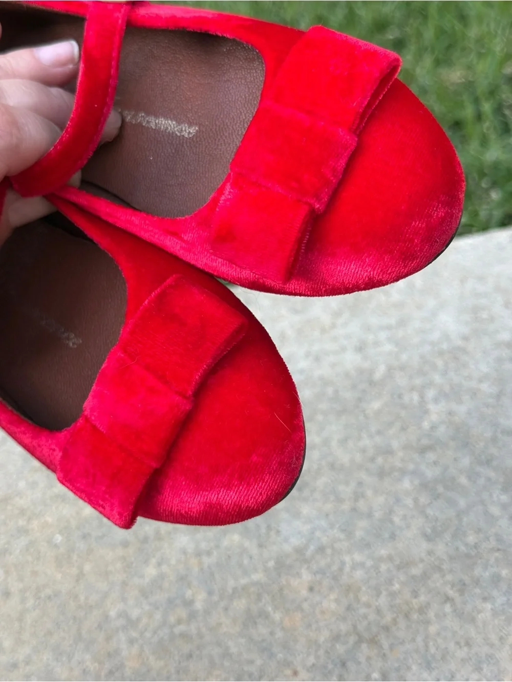 Age of Innocence sz 29 Ellen Red Velvet shoes